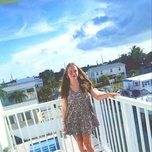 Meet your Posher, Rebekah